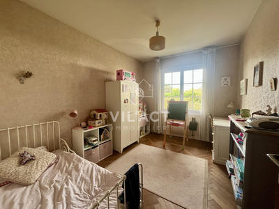 Maison - 200 m² - 7 pièces