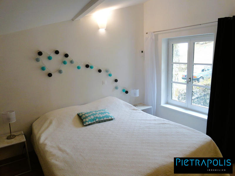 Maison ancienne - 442 m² - 16 pièces