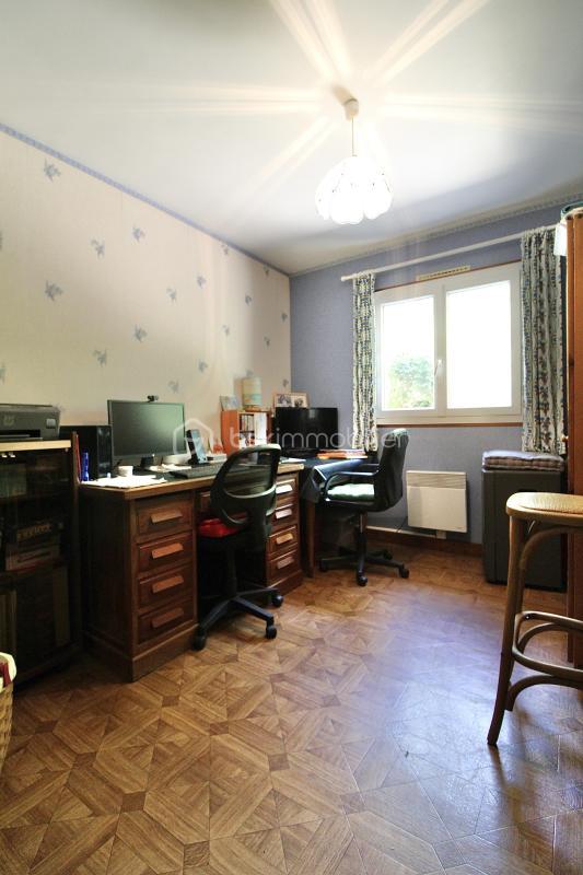 Pavillon - 130 m² - 6 pièces