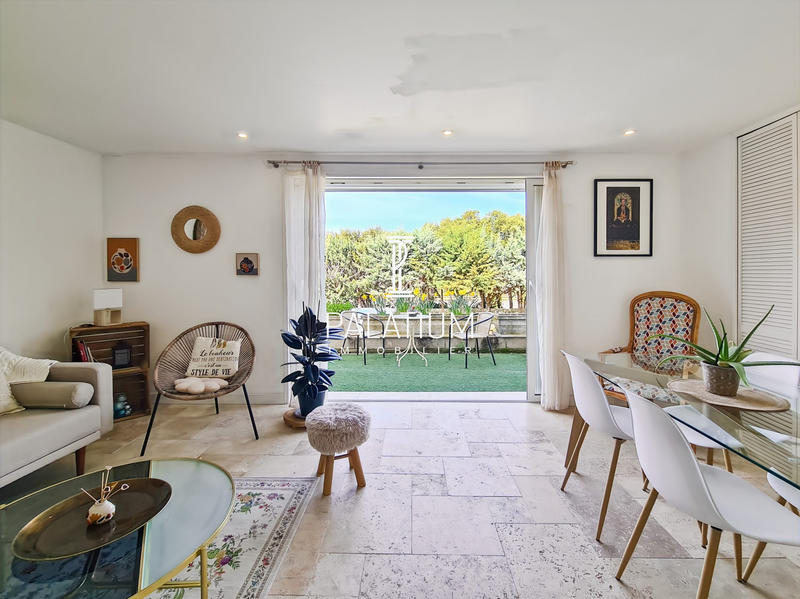 Villa - 170 m² - 6 pièces