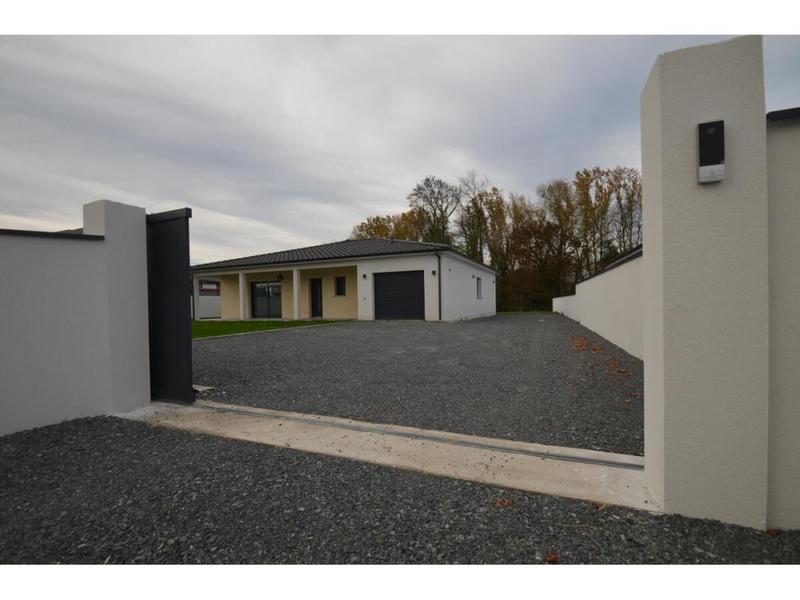 Maison - 120 m² - 4 pièces