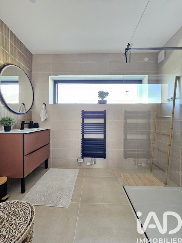 Maison - 143 m² - 5 pièces