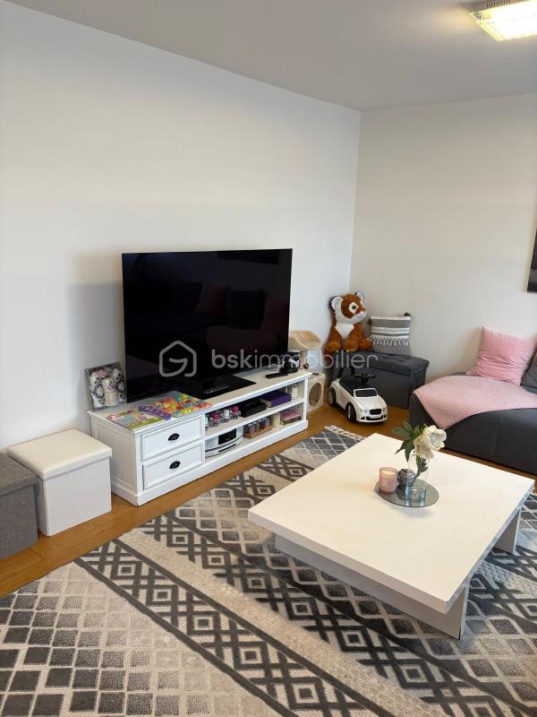 Appartement - 75 m² - 5 pièces