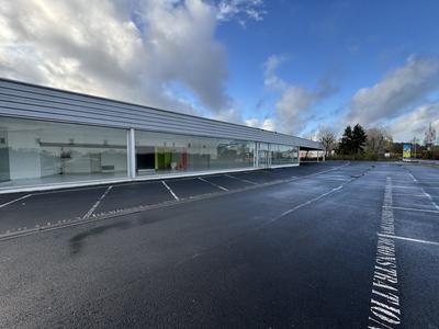 Local d'activités - 850 m²