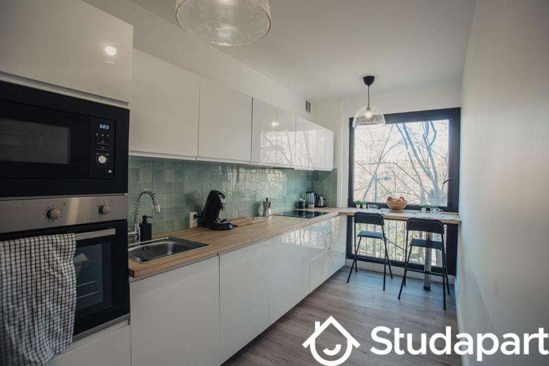 Chambre - 12 m² - 1 pièce