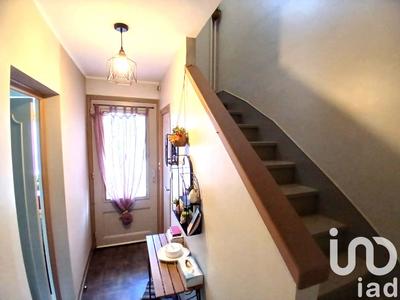 Maison - 93 m² - 5 pièces