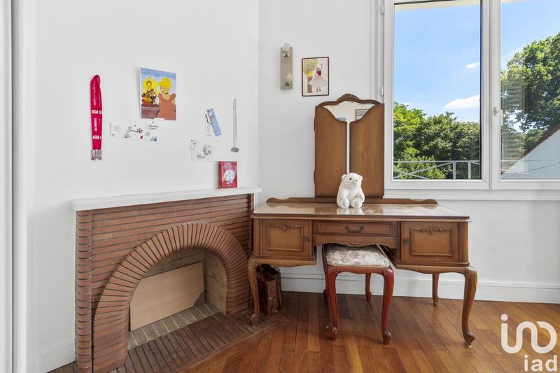 Maison - 177 m² - 8 pièces