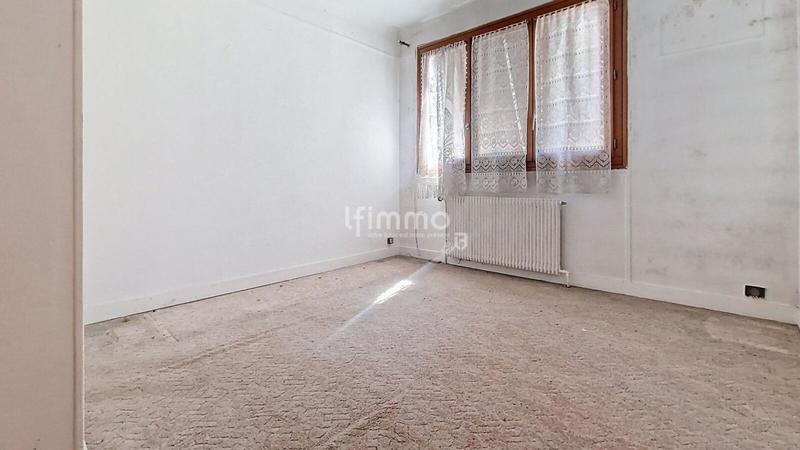 Maison - 84 m² - 4 pièces