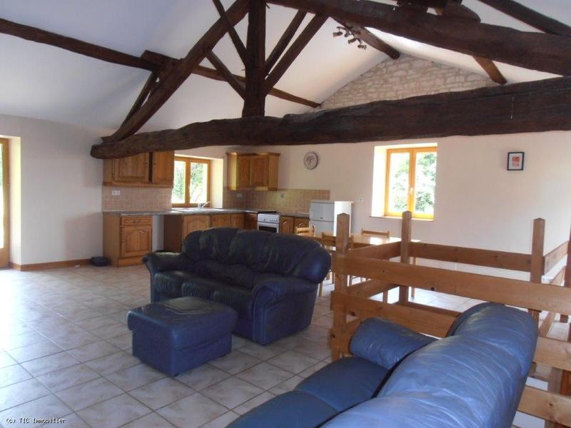 Maison en pierre - 96 m² - 4 pièces