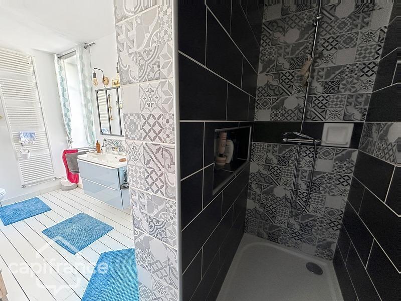 Maison - 125 m² - 5 pièces