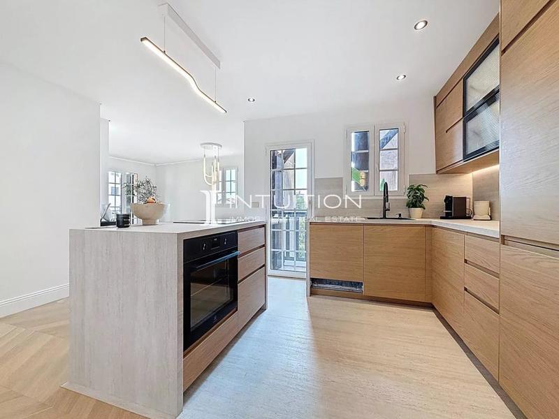 Appartement - 84 m² - 3 pièces