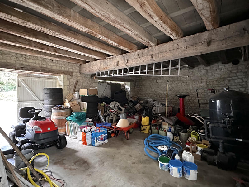 Château - 430 m² - 12 pièces