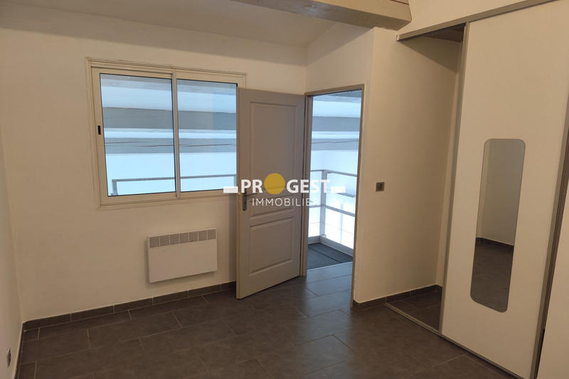 Appartement - 83 m² - 3 pièces