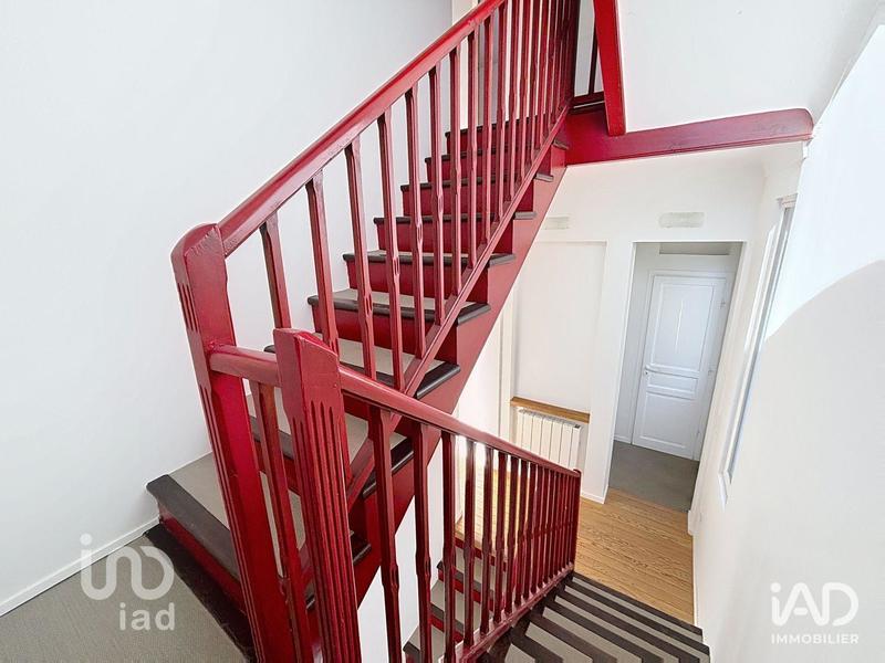 Maison - 167 m² - 6 pièces