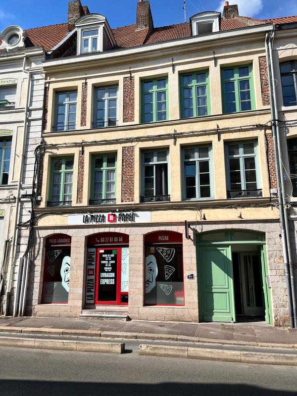 Immeuble - 300 m² - 17 pièces