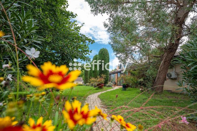 Maison - 344 m² - 7 pièces