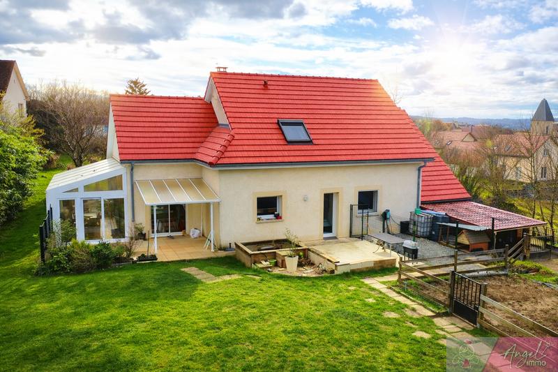 Maison - 168 m² - 7 pièces