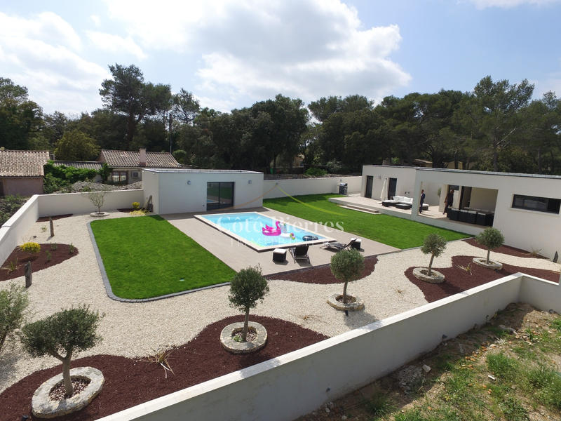 Maison - 163 m² - 6 pièces