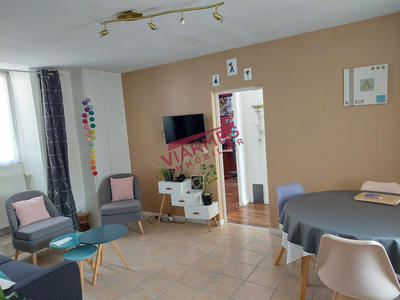 Appartement - 65 m² - 3 pièces