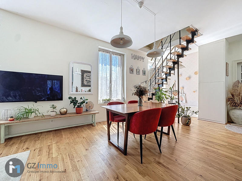 Maison - 150 m² - 5 pièces