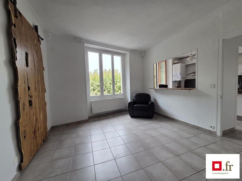 Appartement - 98 m² - 5 pièces