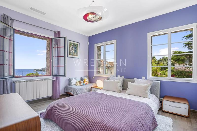 Villa - 270 m² - 7 pièces