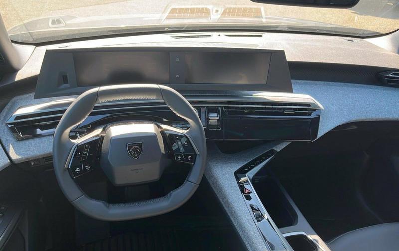 Peugeot 3008 Hybrid 145 e-Dcs6 Allure