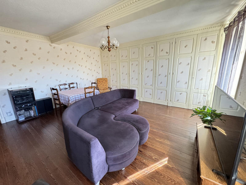 Immeuble - 220 m² - 10 pièces