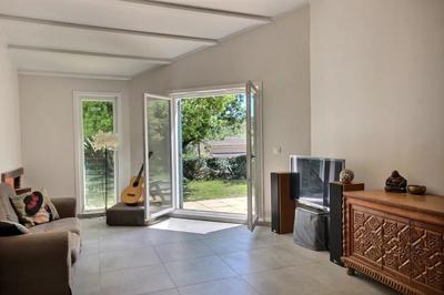 Maison - 91 m² - 5 pièces