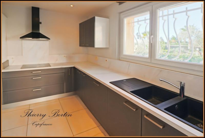 Appartement - 243 m² - 9 pièces