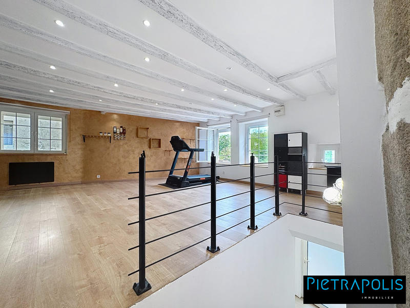 Maison - 136 m² - 5 pièces