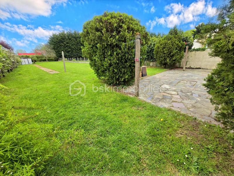 Maison - 95 m² - 5 pièces