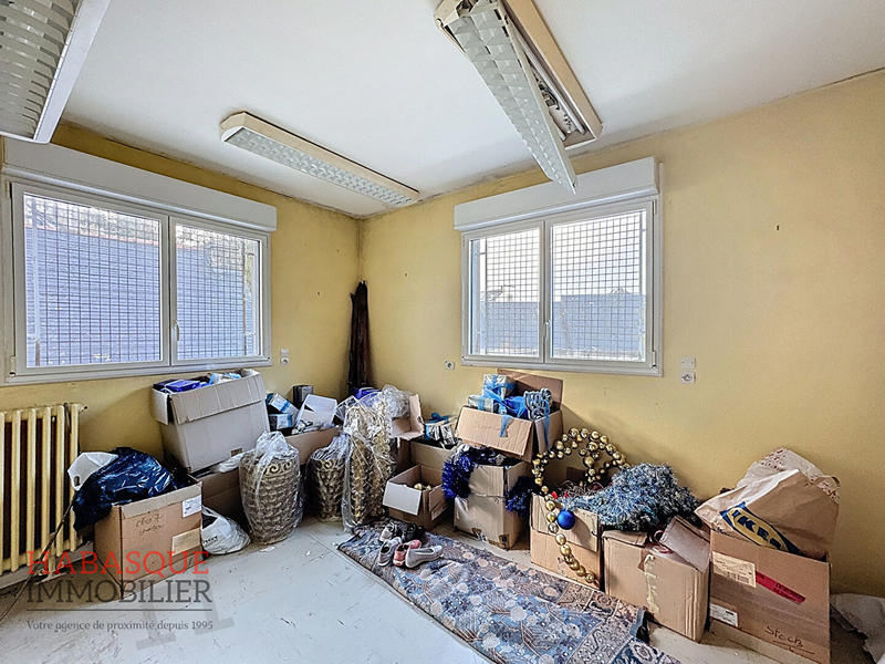 Local commercial - 278 m²