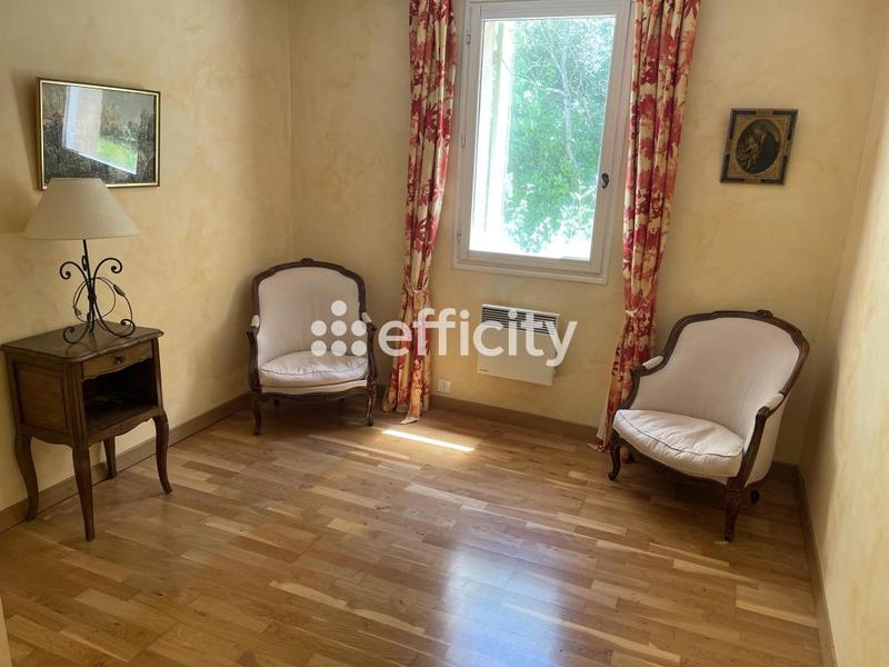 Villa - 175 m² - 8 pièces