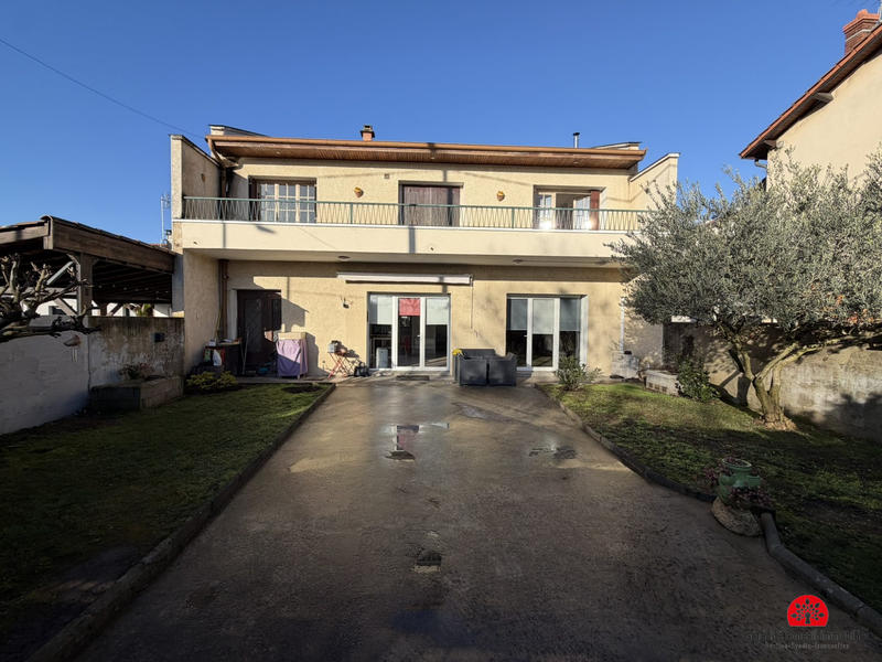 Maison - 170 m² - 6 pièces