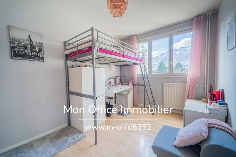 Appartement - 83 m² - 4 pièces