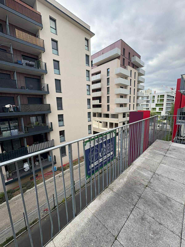 Appartement - 60 m² - 3 pièces