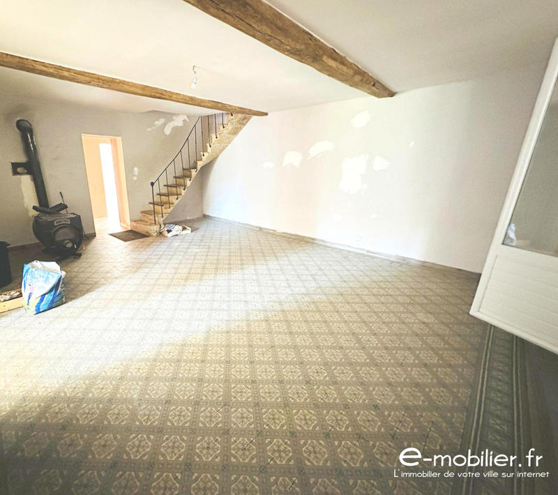 Maison - 261 m² - 9 pièces