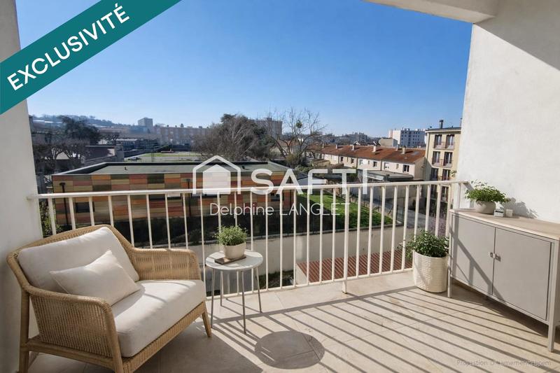 Appartement - 91 m² - 5 pièces