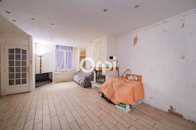 Maison de ville - 75 m² - 4 pièces