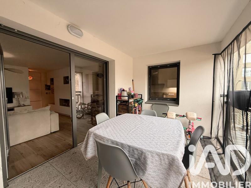 Appartement - 85 m² - 4 pièces