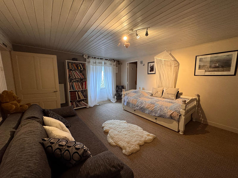 Maison - 170 m² - 5 pièces