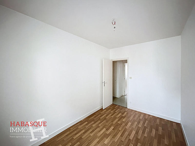 Appartement - 72 m² - 3 pièces