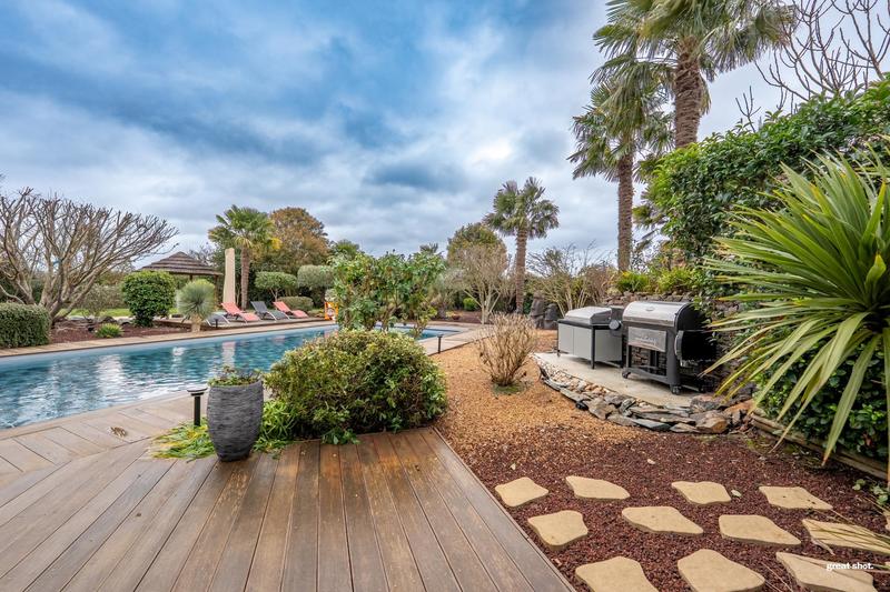 Villa - 210 m² - 7 pièces