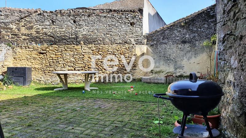 Maison - 178 m² - 8 pièces