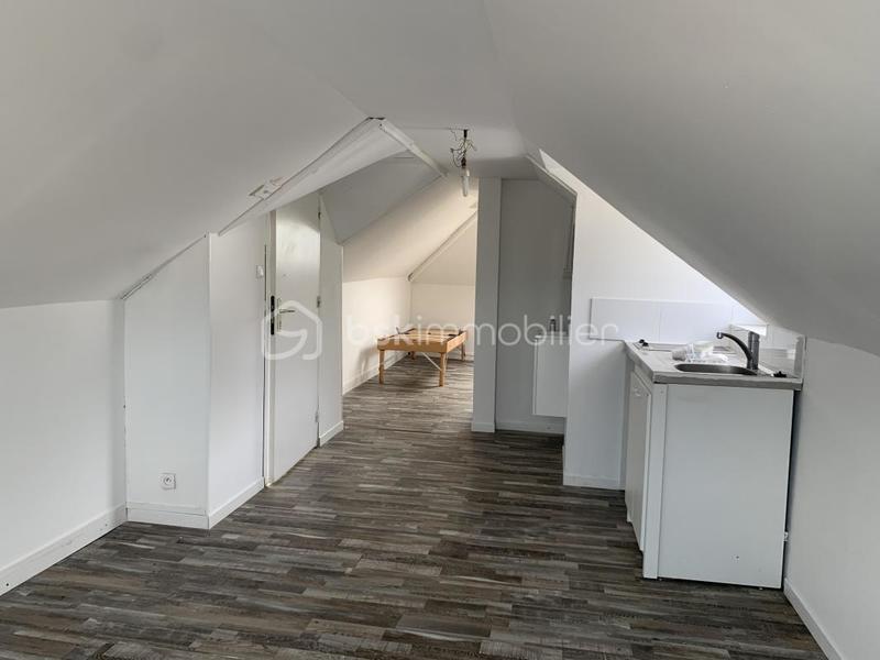 Immeuble - 214 m² - 12 pièces