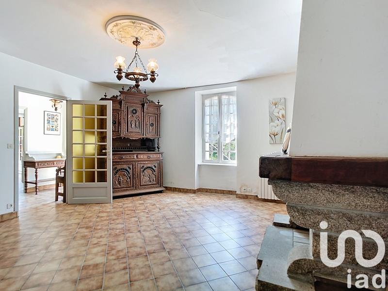 Maison - 390 m² - 4 pièces