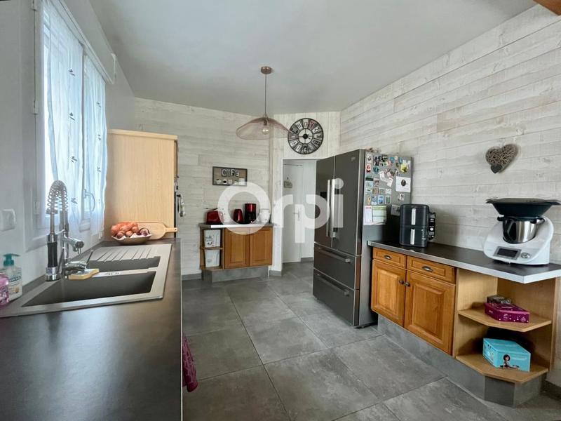 Maison - 121 m² - 5 pièces