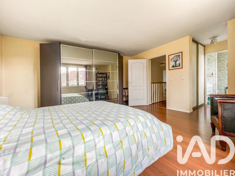 Maison - 145 m² - 7 pièces