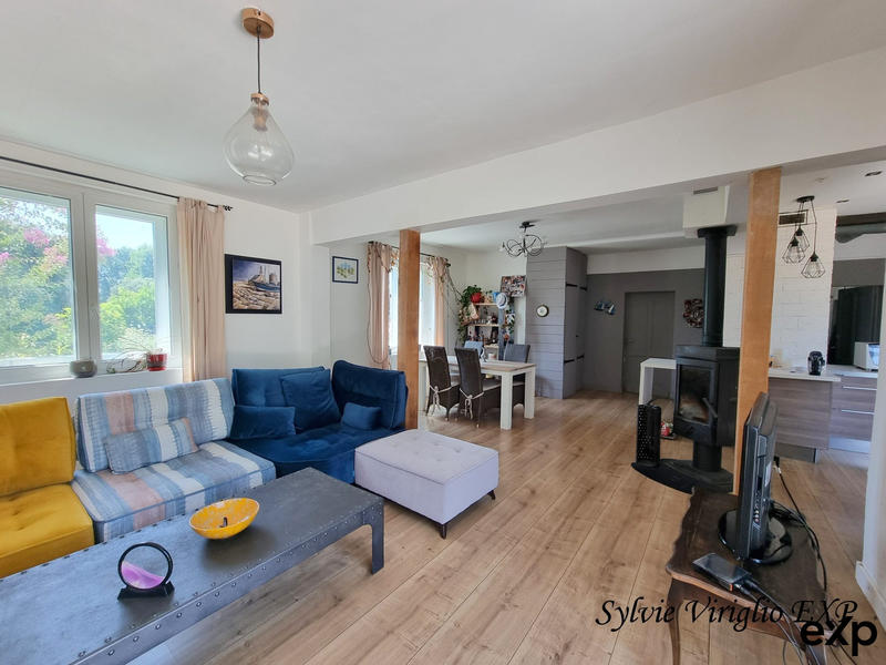 Maison - 123 m² - 6 pièces